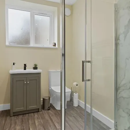 The Penthouse - Crosby St 2 Bed Daire