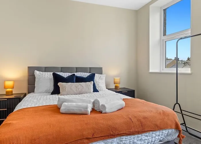 The Penthouse - Crosby St 2 Bed Maryport